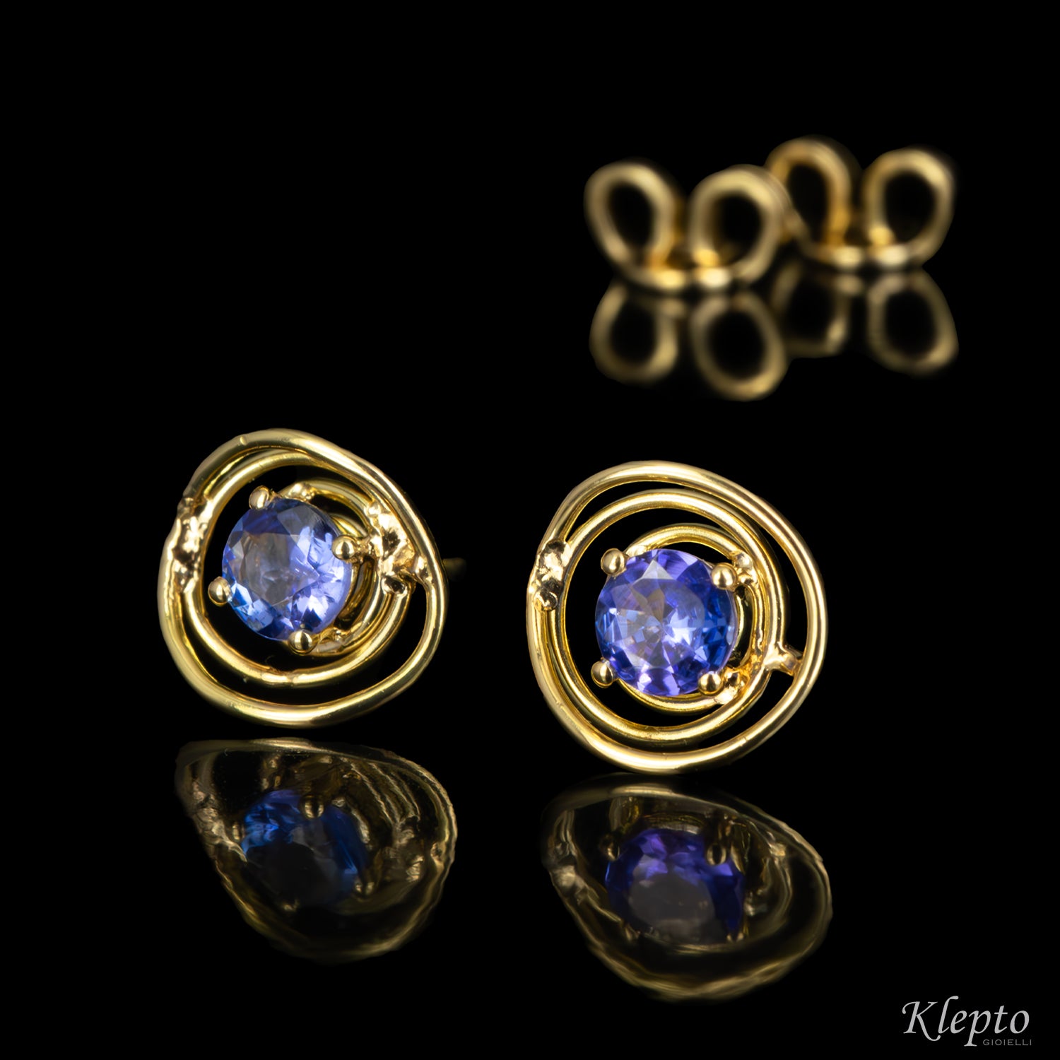 "Nuvoletta" gold earrings with gemstones