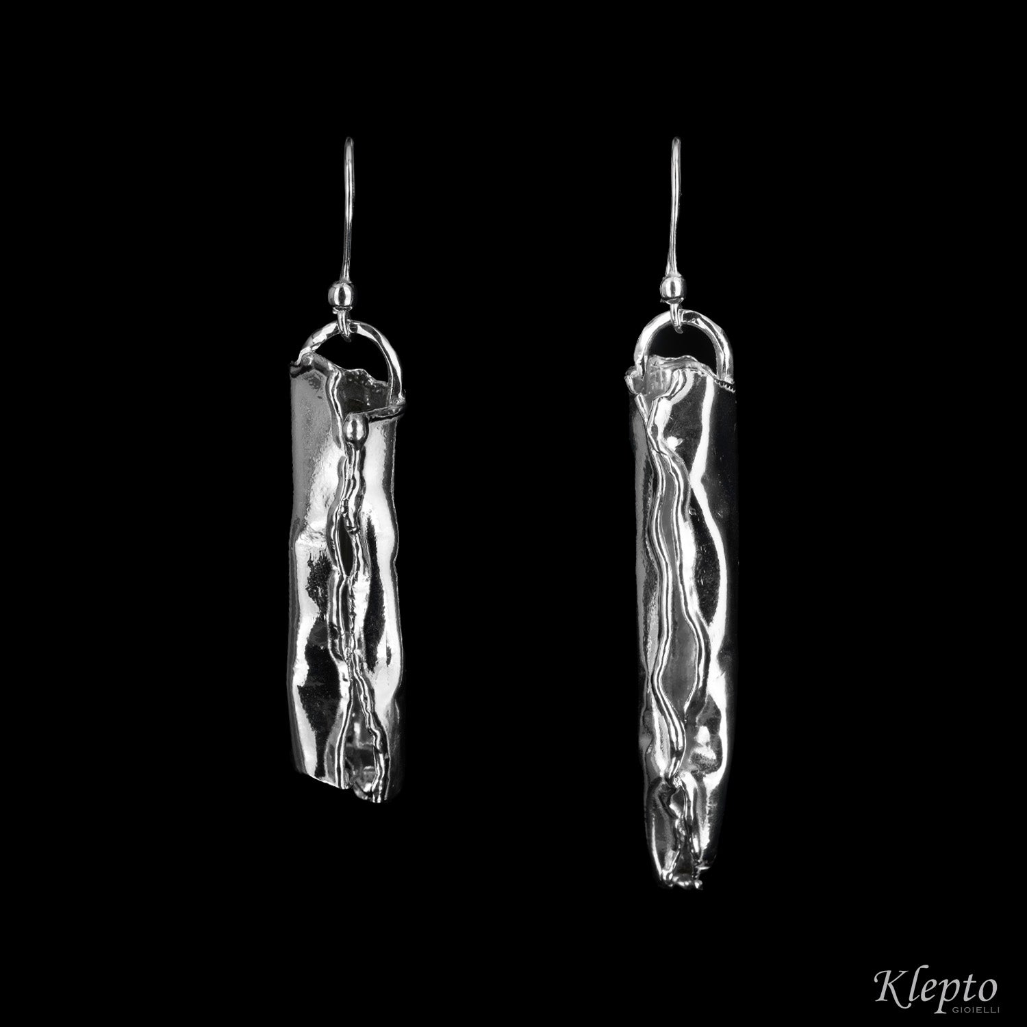 Silnova® Silver earrings with flame-fused hooks