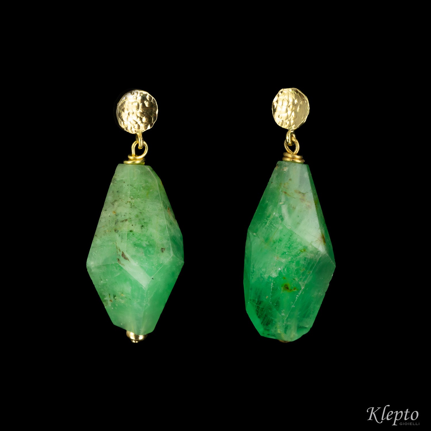 Yellow gold earrings with raw emeralds