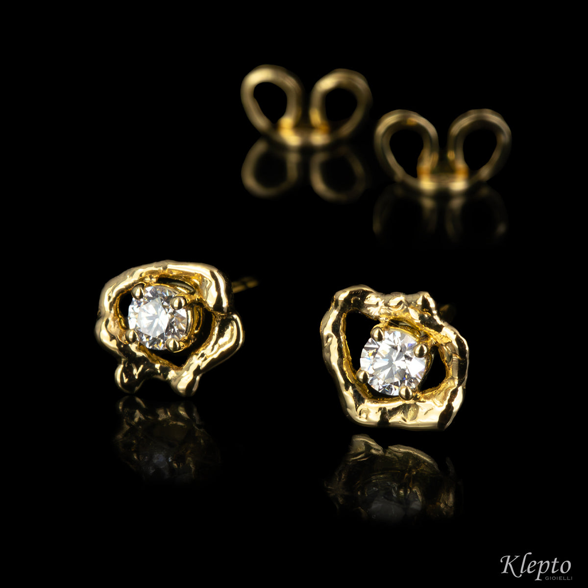 Yellow Gold Pepita Earrings with Diamonds