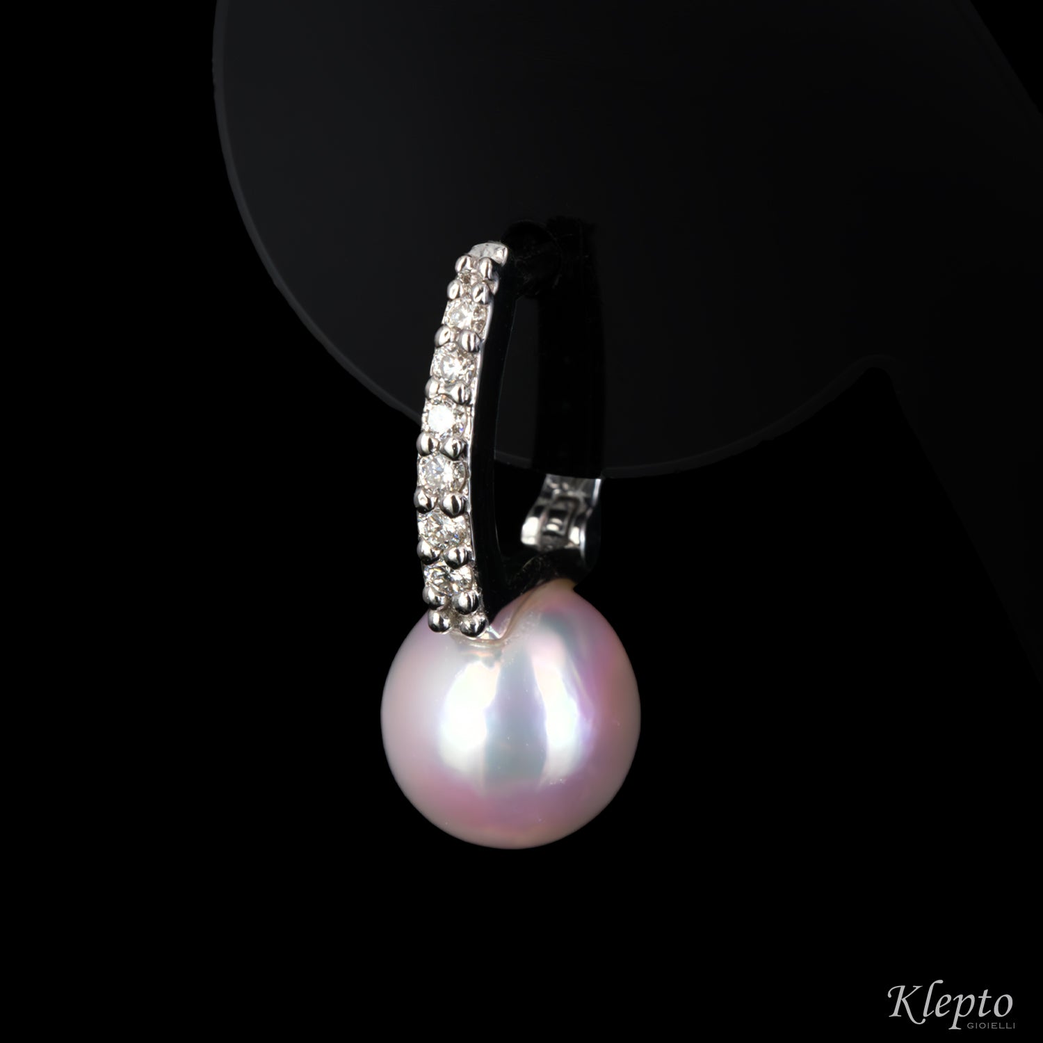 Gold earrings with Japanese and Polynesian Pearls