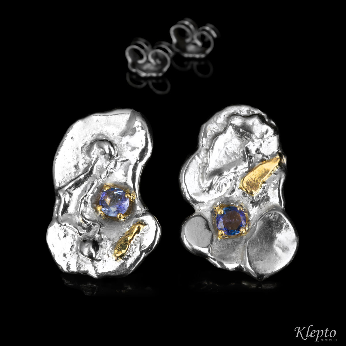 Silnova® silver earrings with tanzanites and yellow gold details