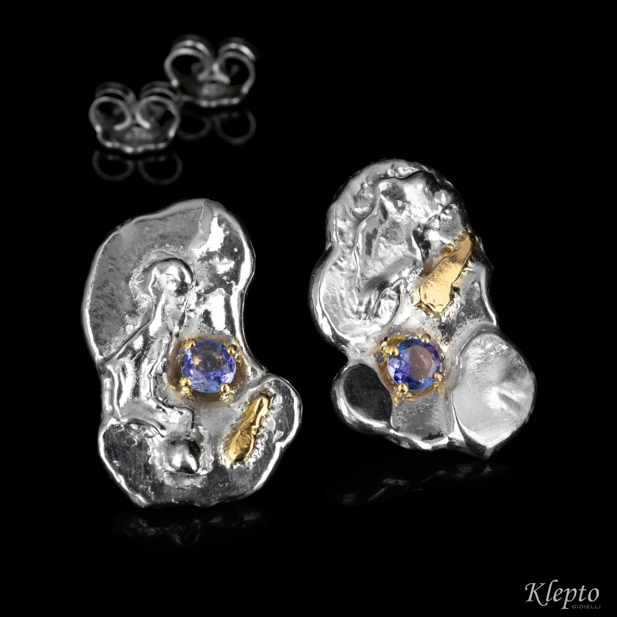 Silnova® silver earrings with tanzanites and yellow gold details