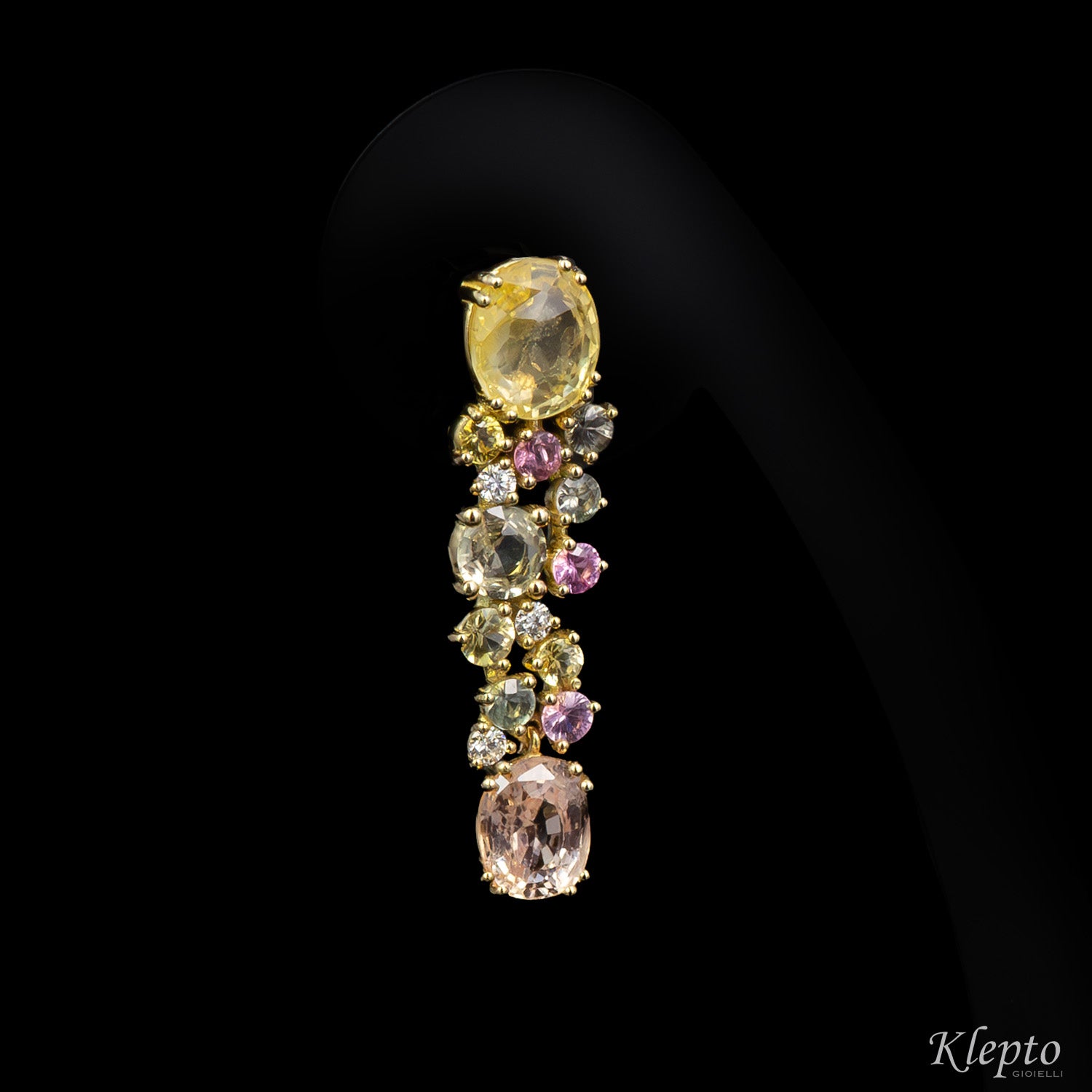 Yellow gold earrings with Sapphires and Diamonds