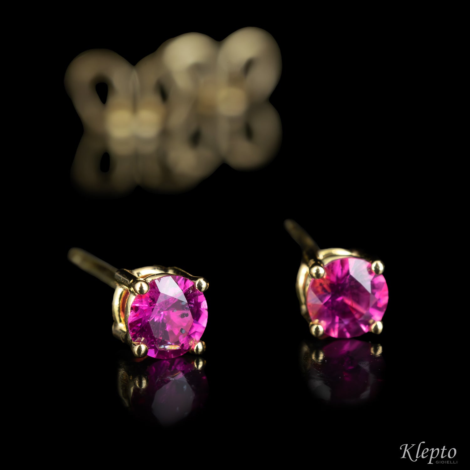 Yellow gold earrings with pink sapphires