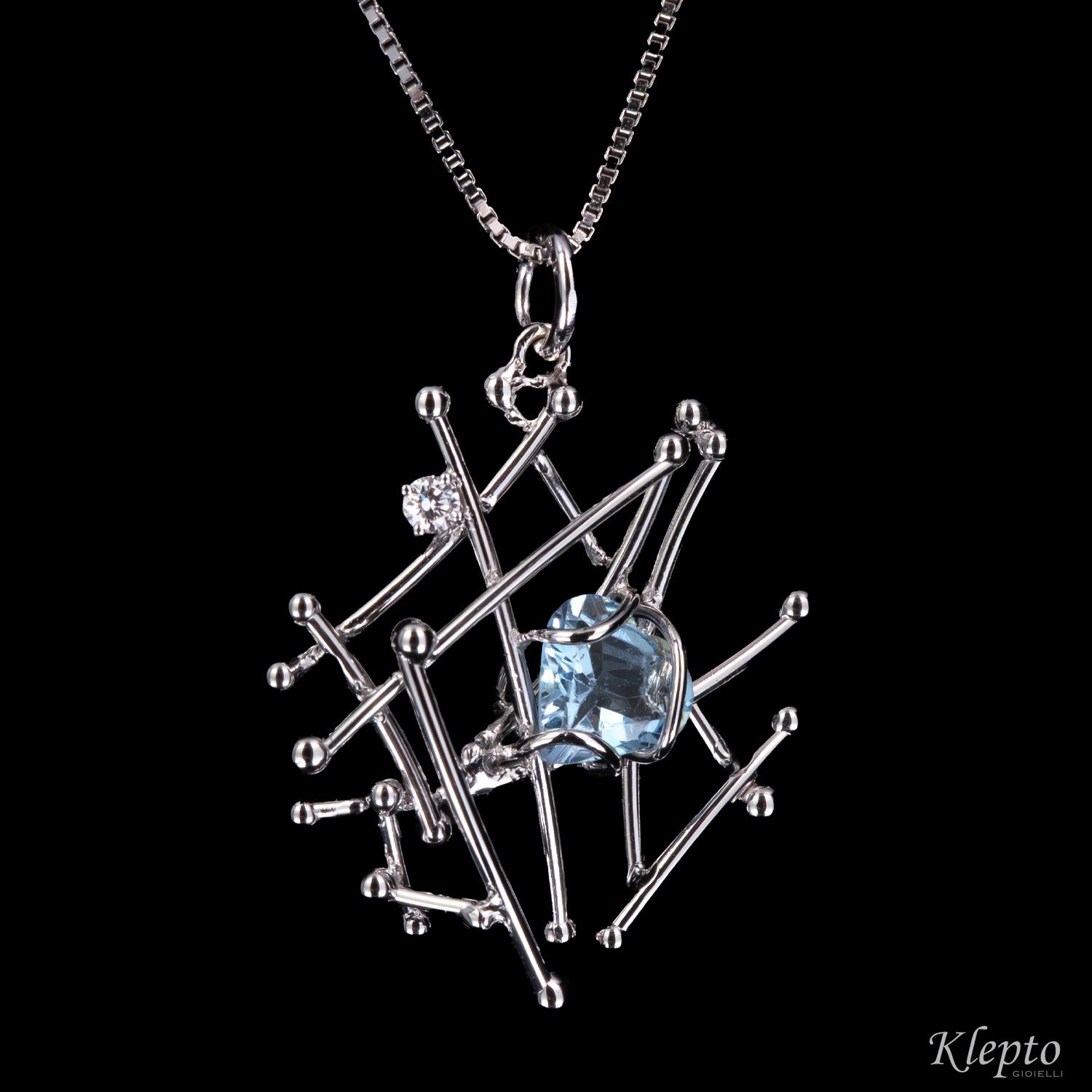 White gold pendant "IntriKo" with Aquamarine and Diamond