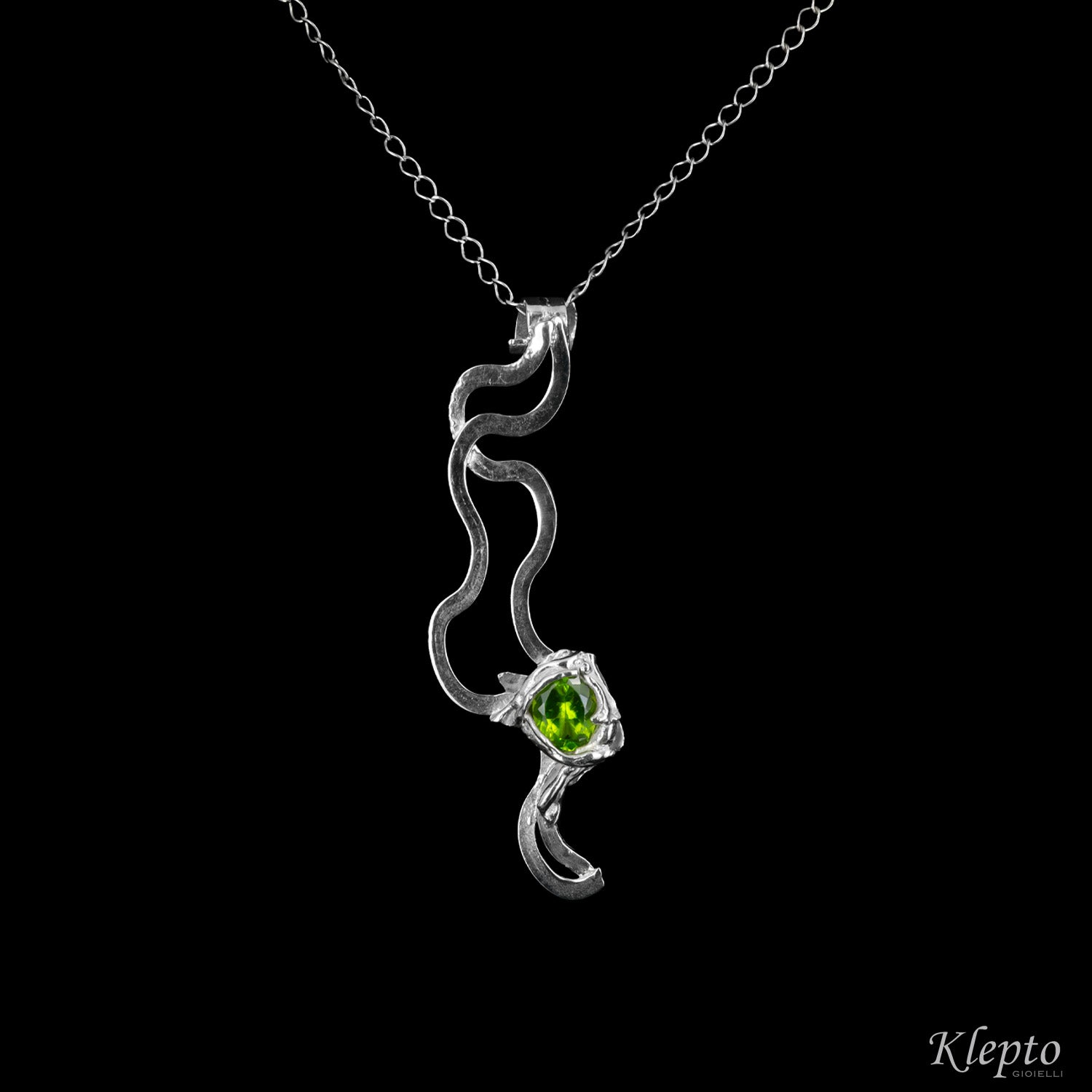 Silnova® Silver Pendant wire with Peridot