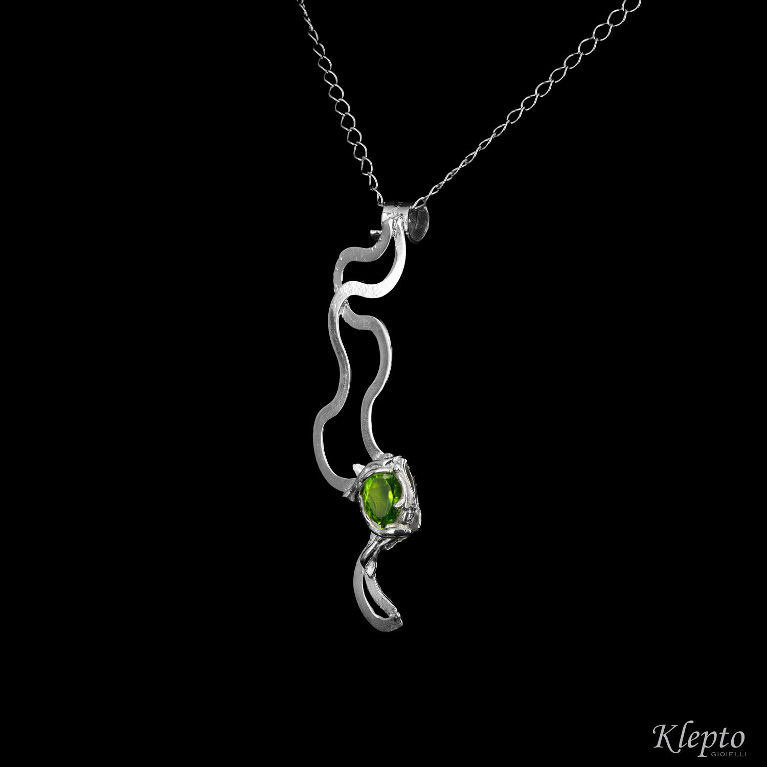 Silnova® Silver Pendant wire with Peridot