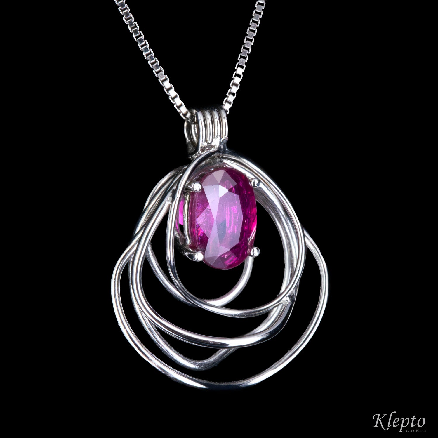 White gold cloud pendant with Ruby