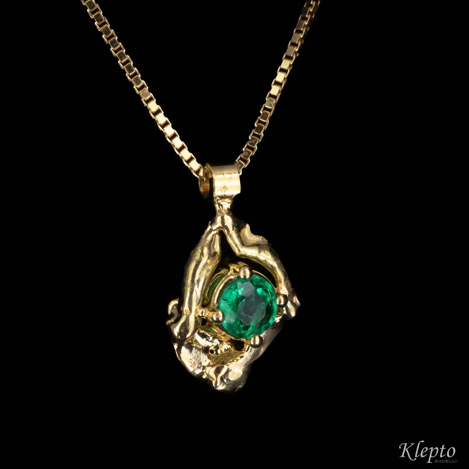Yellow gold pendant Pepita with Emerald