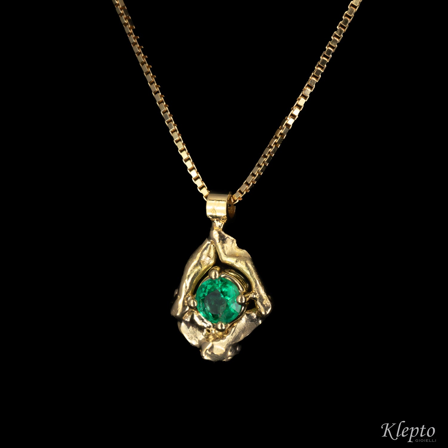 Yellow gold pendant Pepita with Emerald