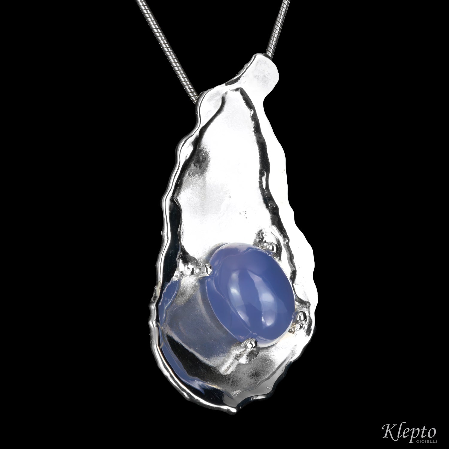 Silver Silnova® Pendant with Lavender Agate