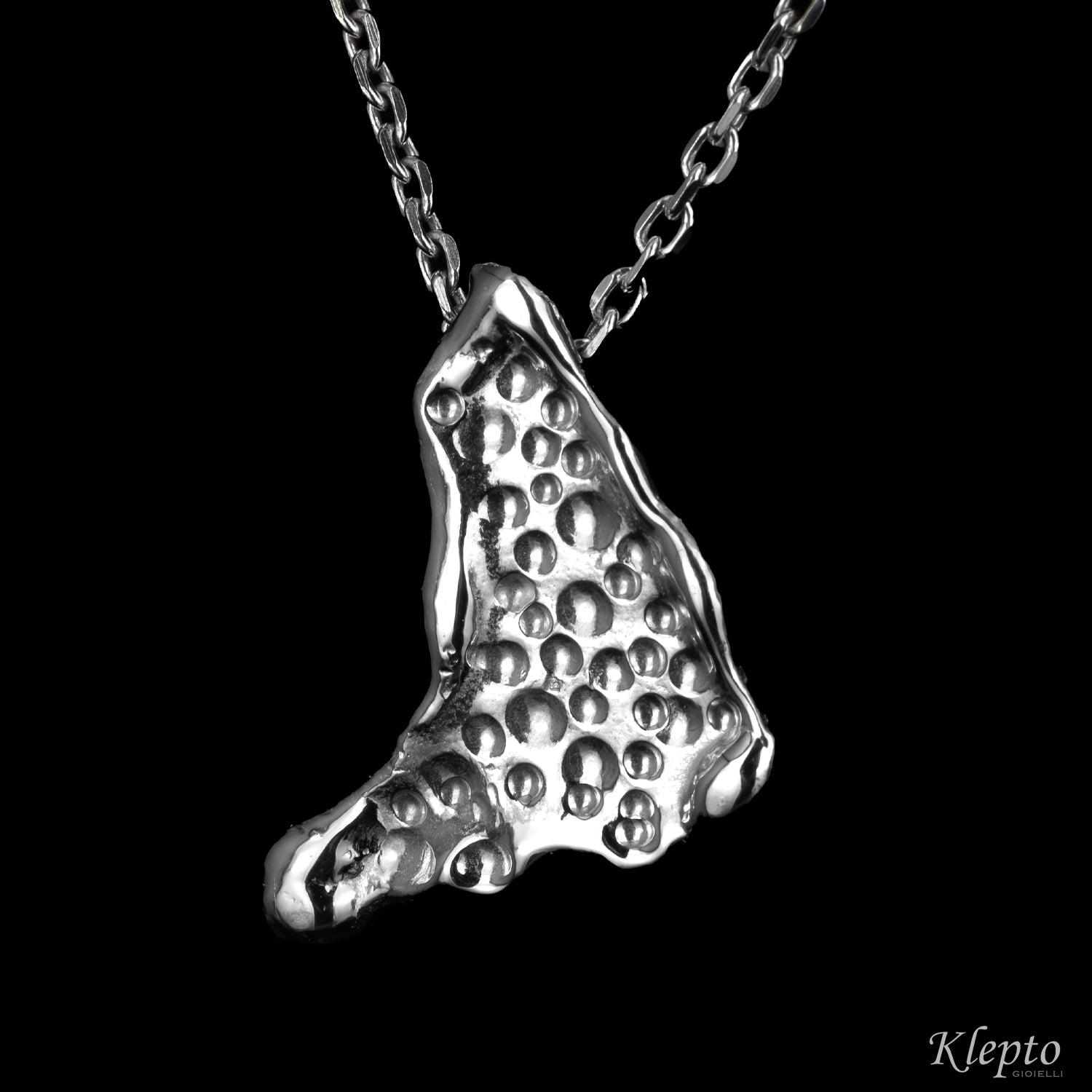 Hammered Silnova® silver pendant