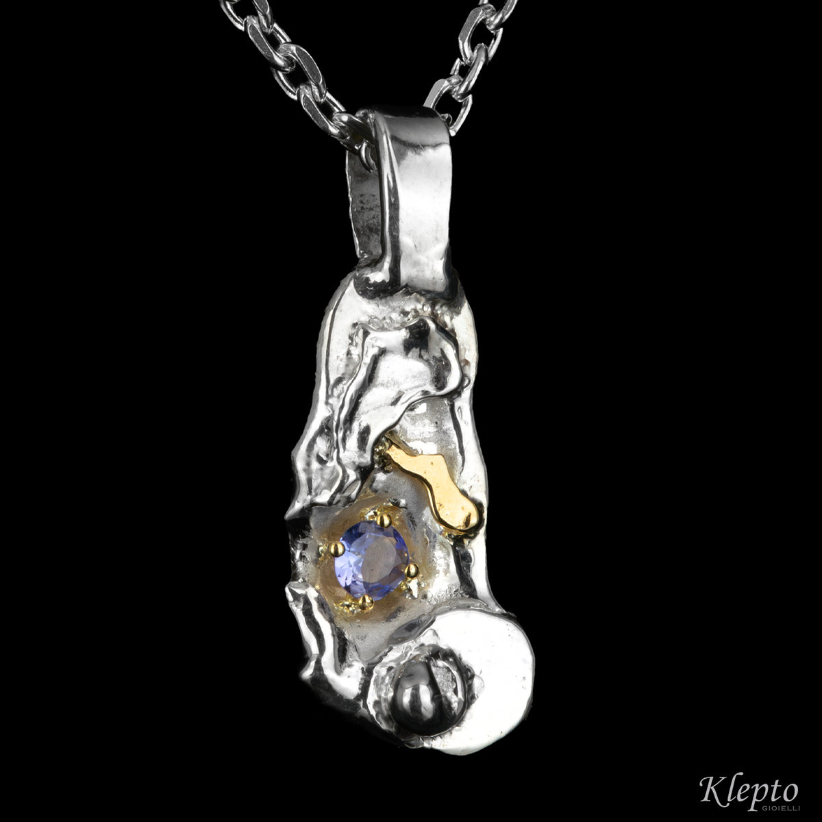 Silnova® silver pendant with tanzanite and yellow gold details