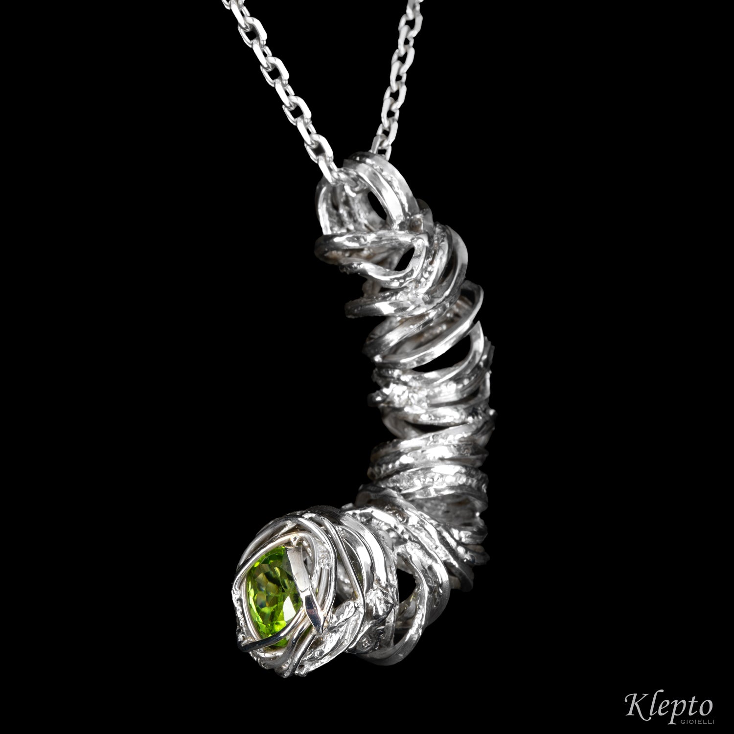 Silver Pendant Silnova® with Peridot
