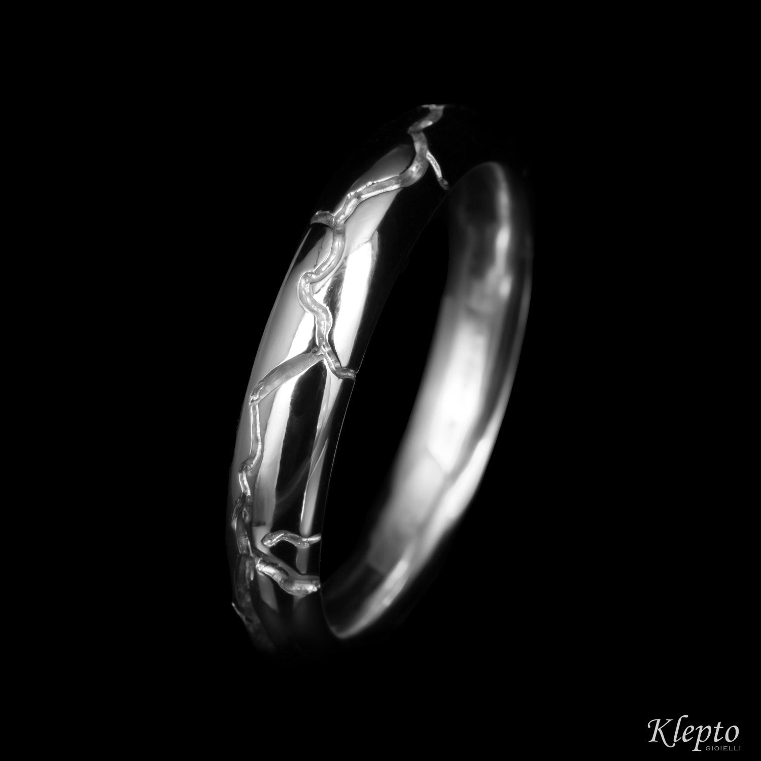 Sorgente wedding band