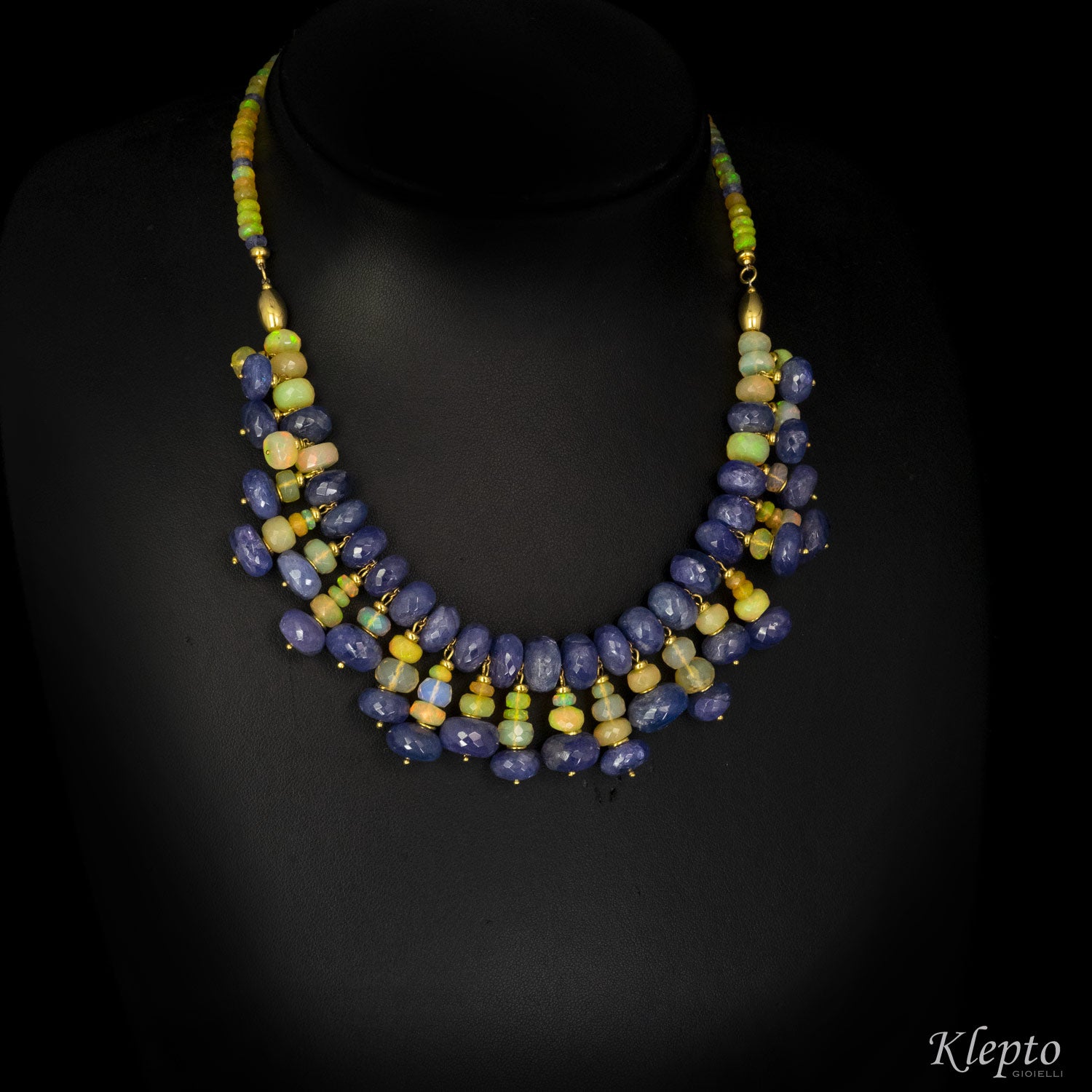Yellow gold choker necklace with Tanzanite and Opal pendants