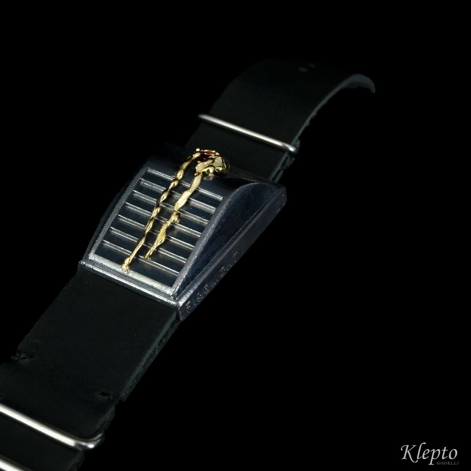 Bracelet in Silnova® Silver and Firelight Gold