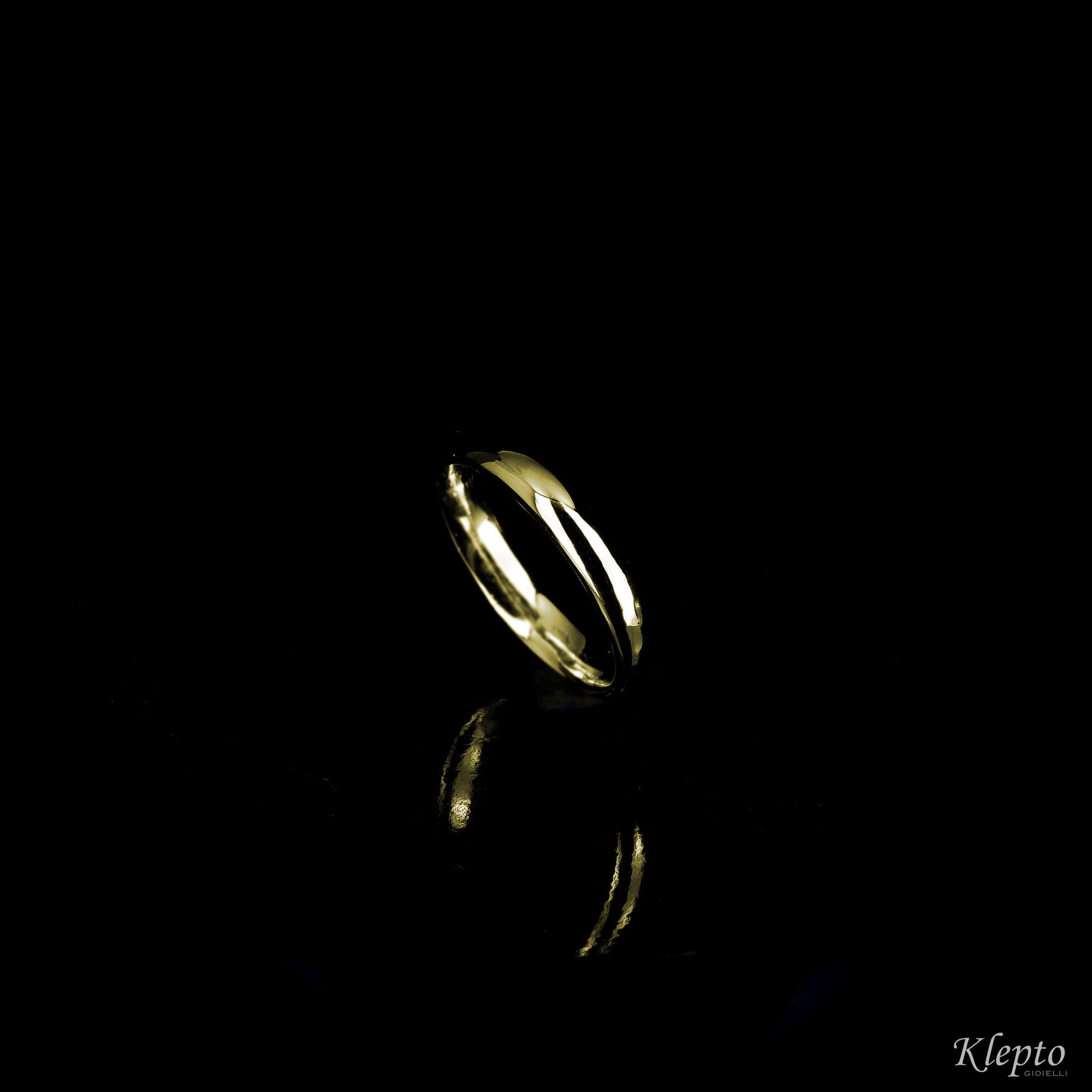 Wedding ring Deneb