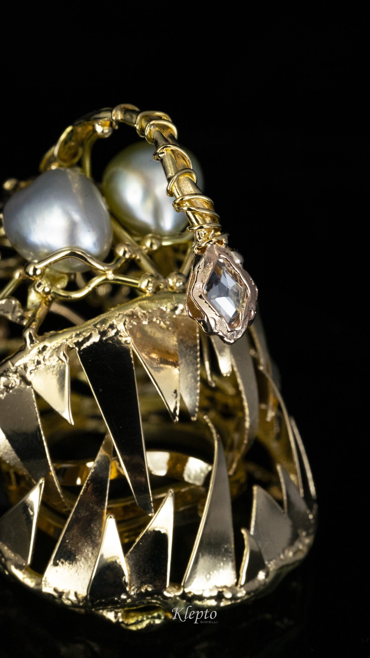 Gold ring, pendant and sculpture with diamonds "Lantern fish"