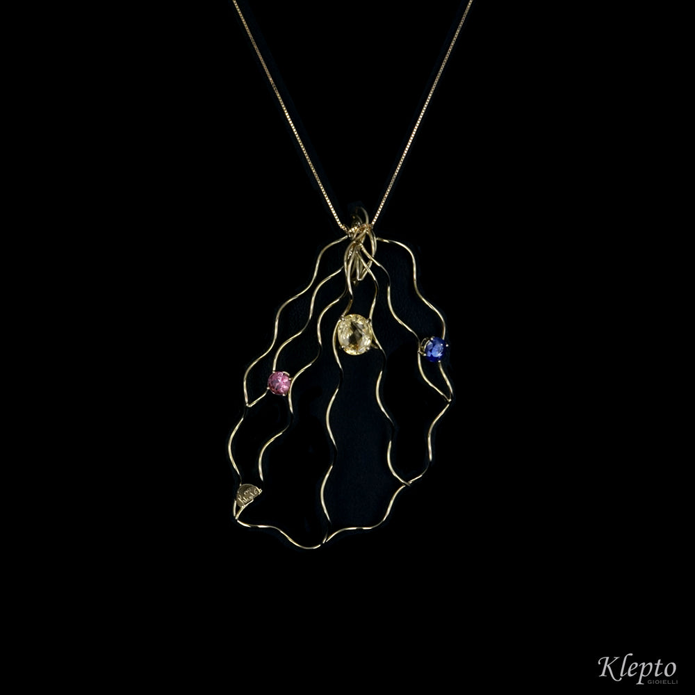 Yellow gold pendant with Sapphires and Tourmaline