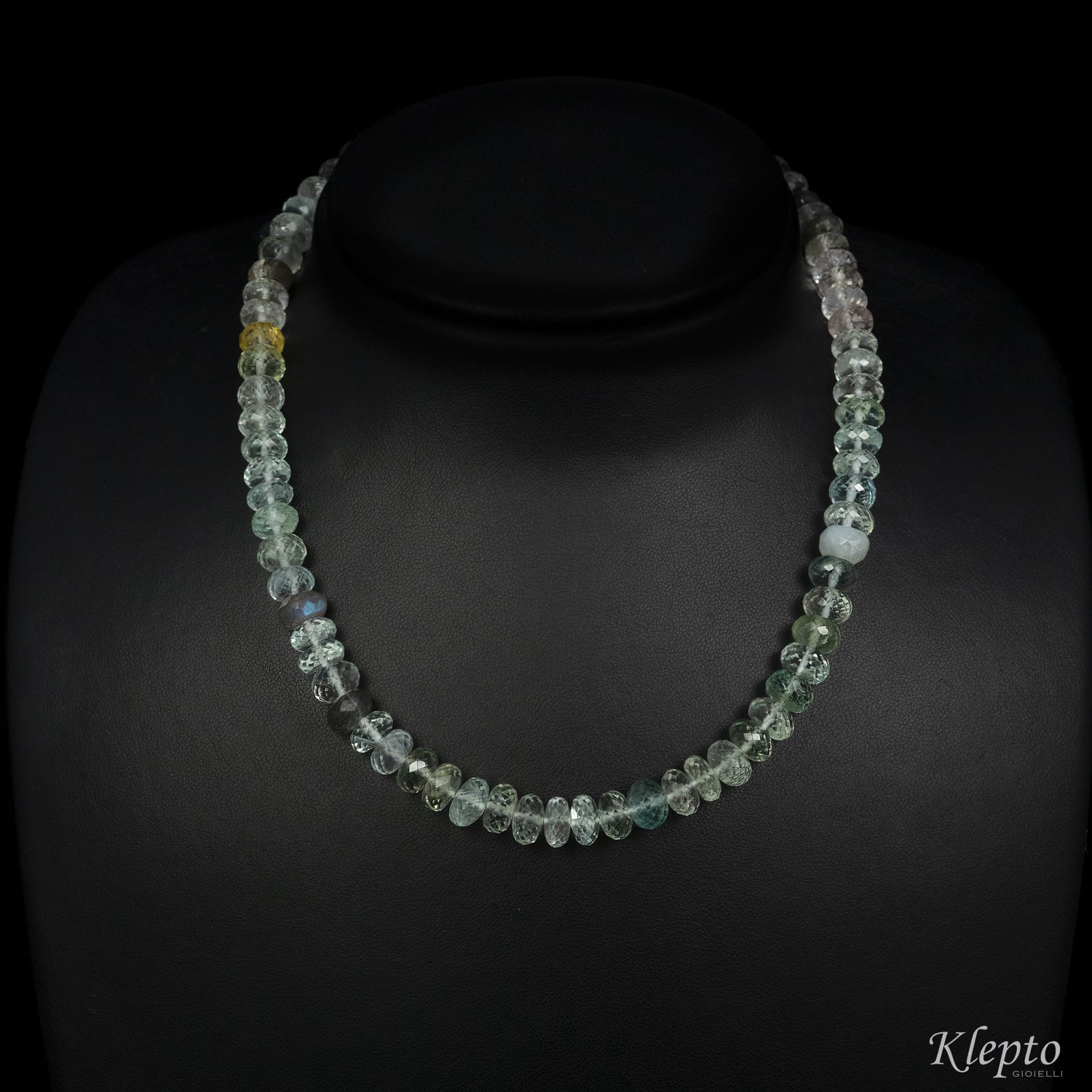 Choker necklace with Aquamarine