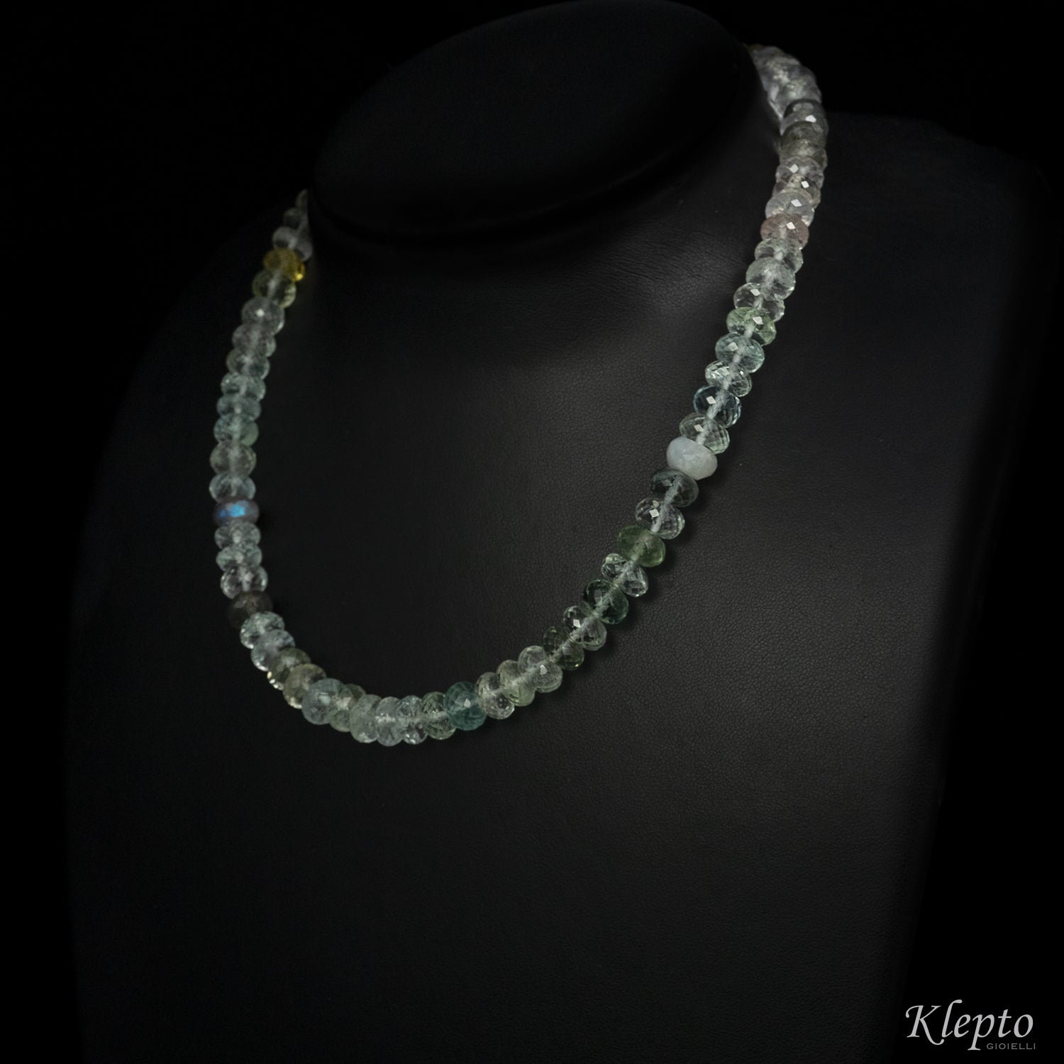Choker necklace with Aquamarine