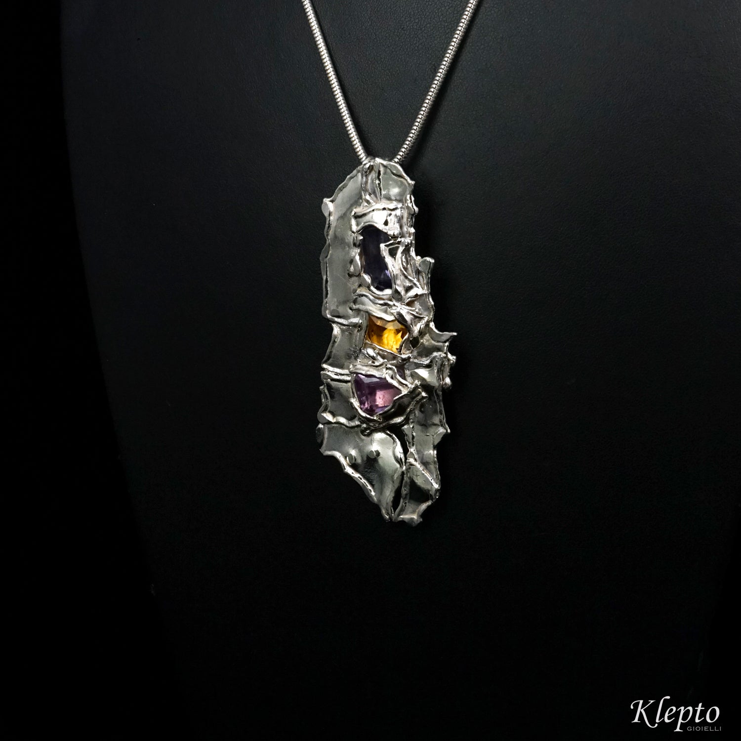 Pendant in Argento Silnova® with Iolite, Citrine and Amethyst